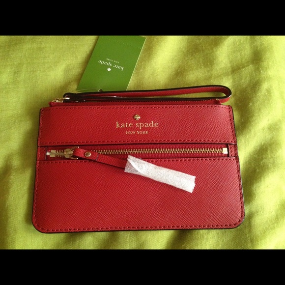 kate spade Handbags - Kate spade wristlet red